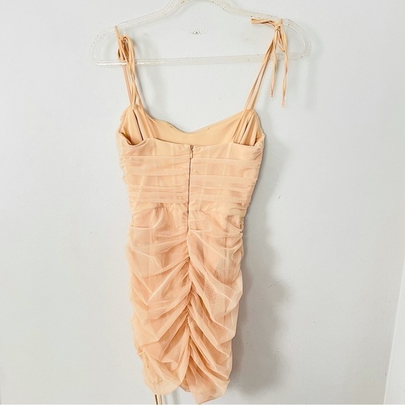 Oh Polly corset mini cocktail mini dress - Picture 3 of 4